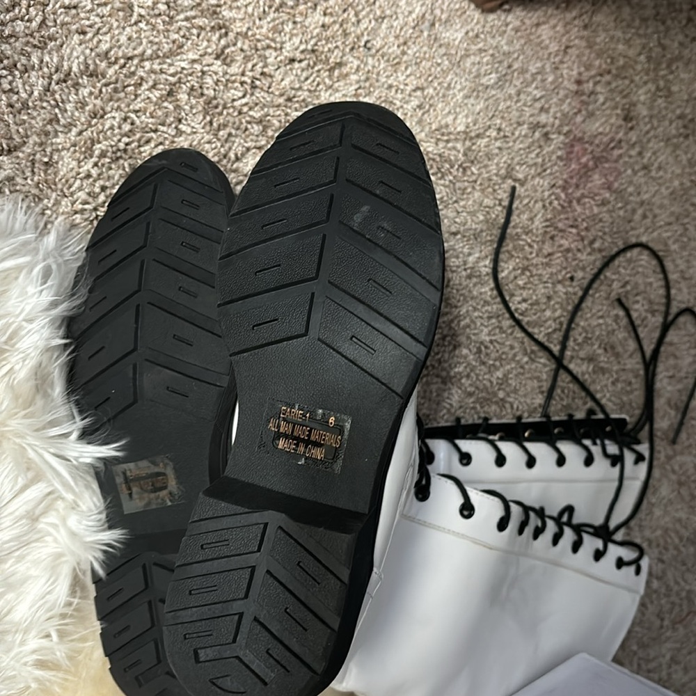 White Patent Leather Boots nwt - Picture 5 of 5